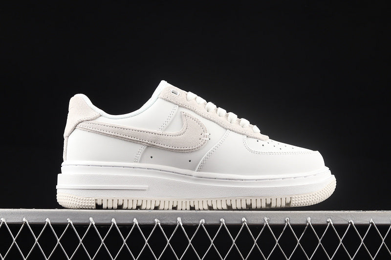 NikeMens Air Force 1 AF1 Luxe - Summit White