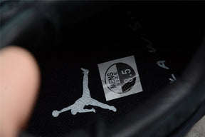 KAWS x Air Jordan 4 AJ4 Retro - Black