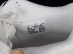 NikeWMNS SB x Air Jordan 4 AJ4 - Sapphire