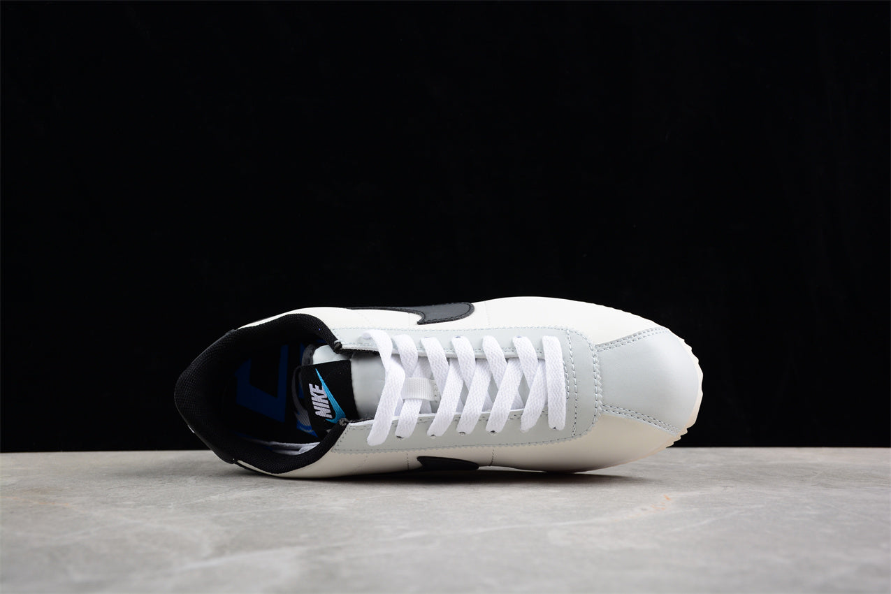NikeMens Classic Cortez - White