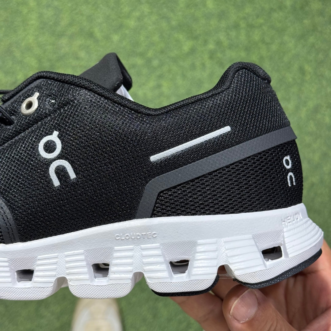 OnRunning Cloud 5 - Black White
