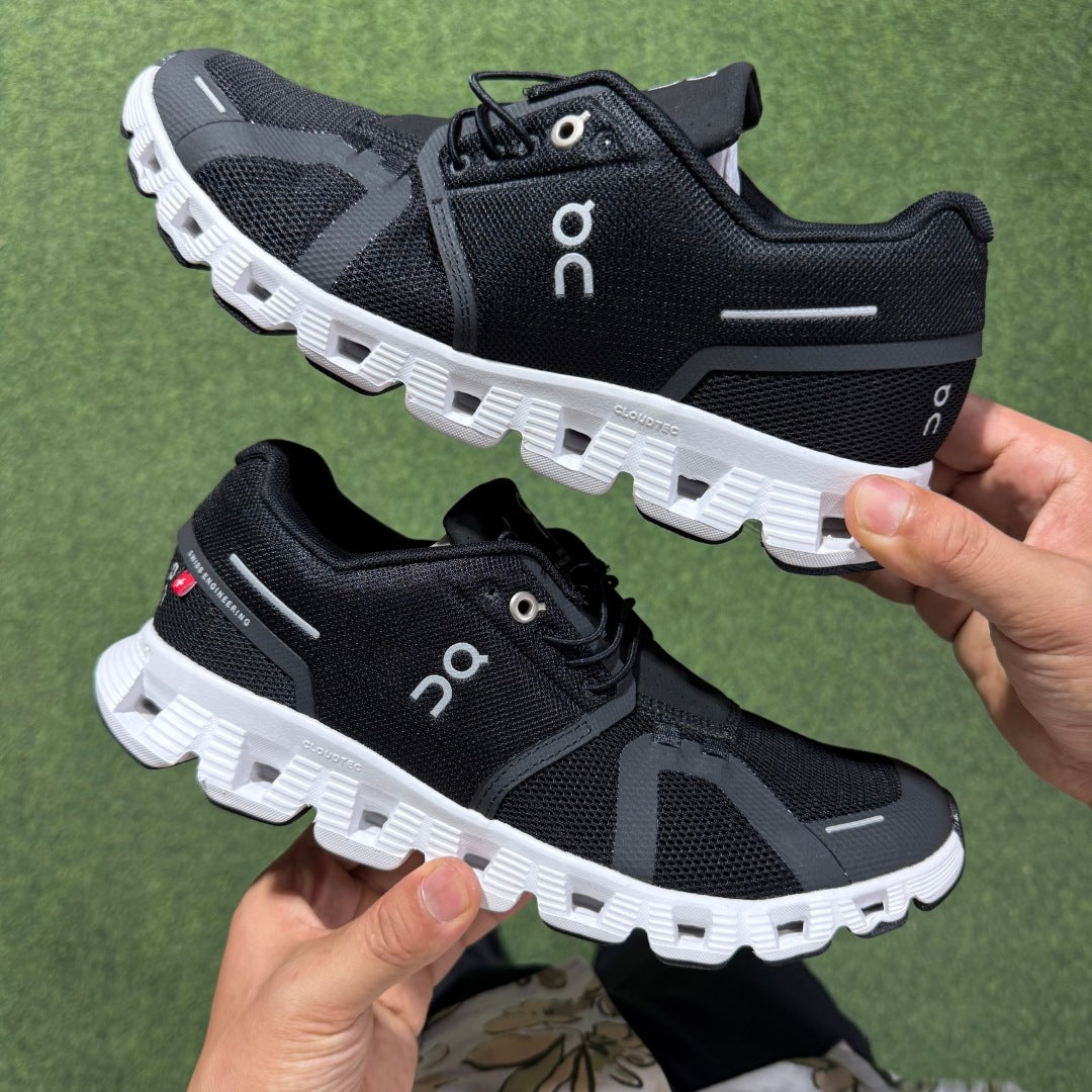 OnRunning Cloud 5 - Black White