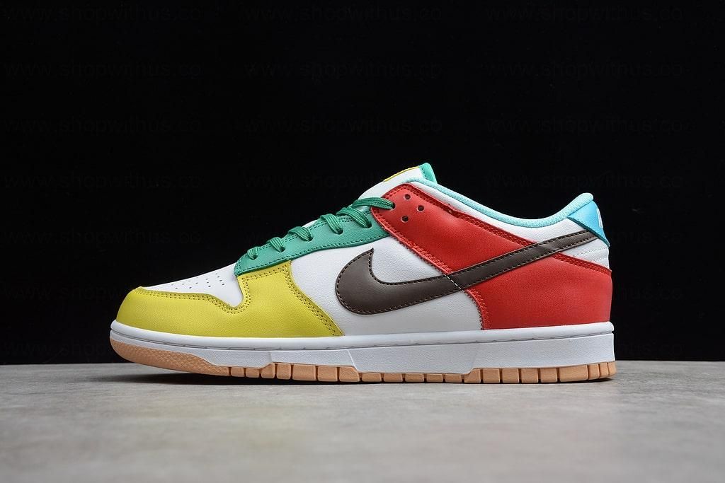 WMNS NikeSB Dunk Low - Free.99 White