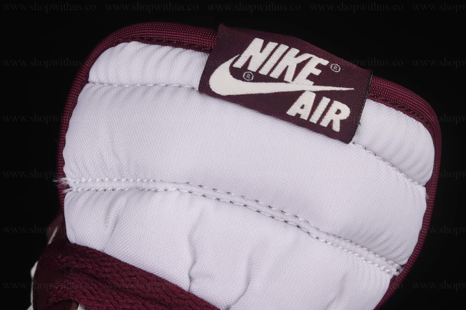 WMNS Air Jordan 1 AJ1 Retro High OG  - Bordeaux