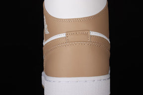 WMNS Air Jordan 1 AJ1 Mid - Tan Gum