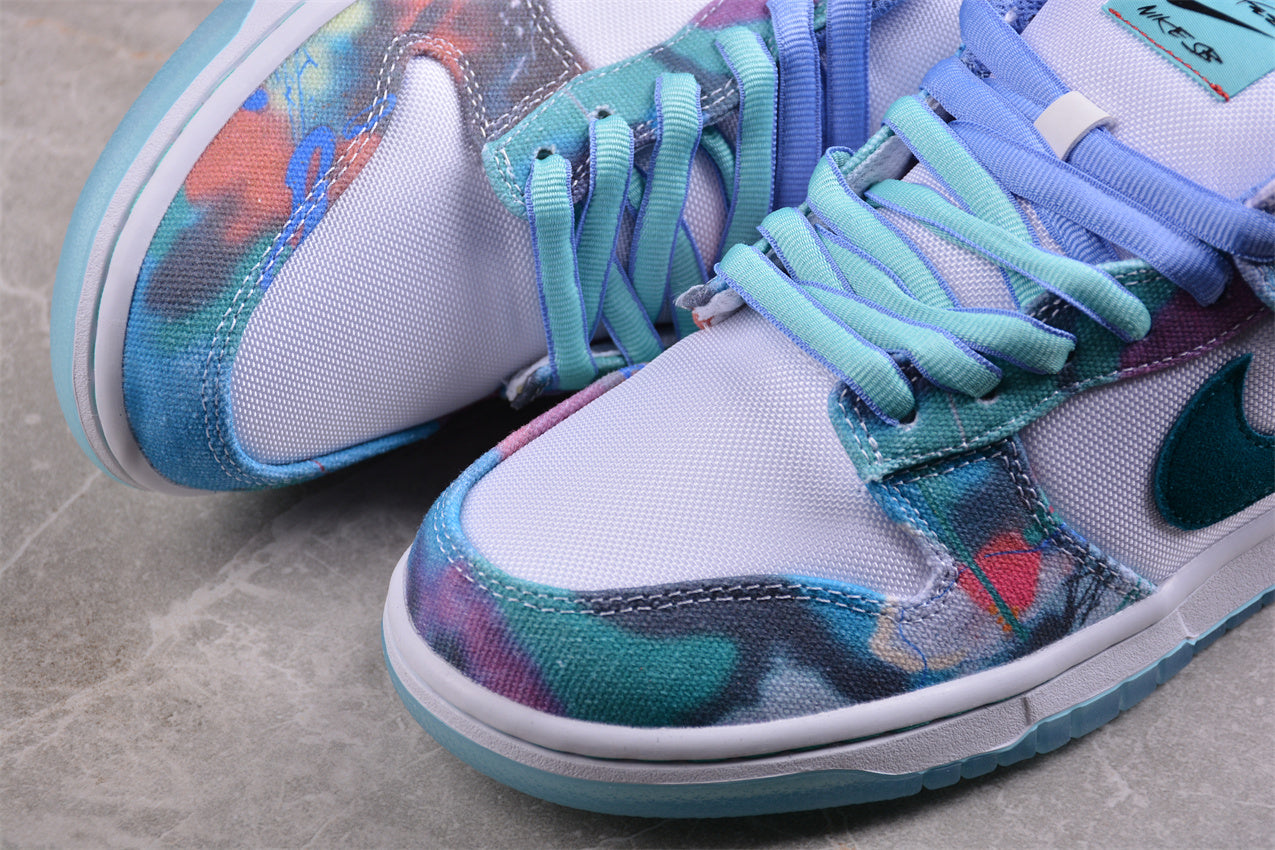 Futura Laboratories x NikeMens Dunk Low - Bleached Aqua