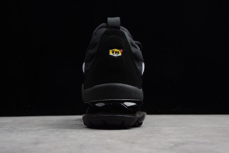 NikeMens Air Vapormax Plus - Triple Black