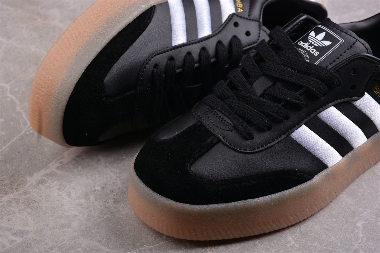 adidasMens Samba Gum - Black