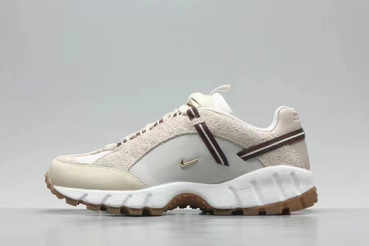 NikeMens Air Humara x Jacquemus - Light Bone