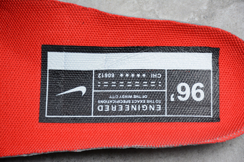 NikeMens Air More Uptempo - Pinstripe