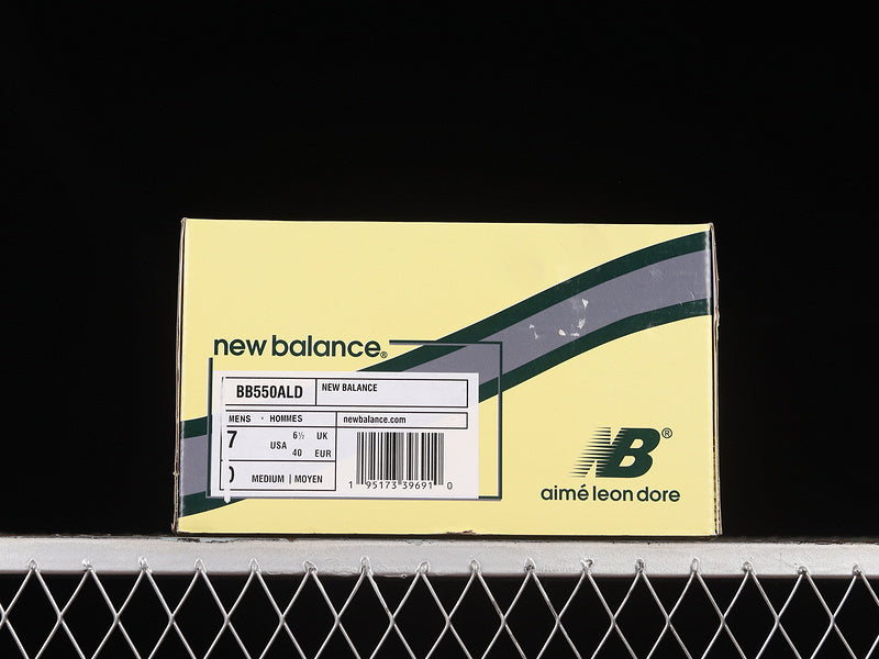 New Balance 550 - Evergreen White