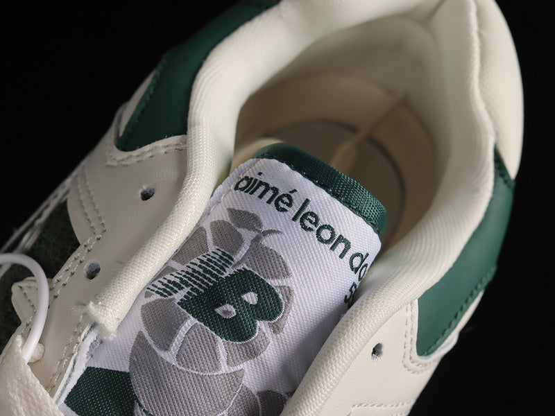 New Balance 550 - Evergreen White