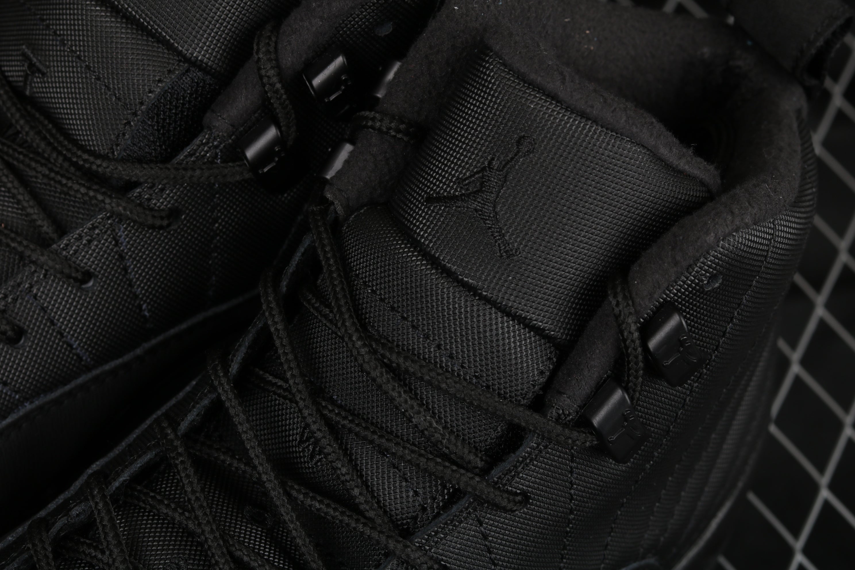 Air Jordan 12 AJ12 Retro - Winter Black