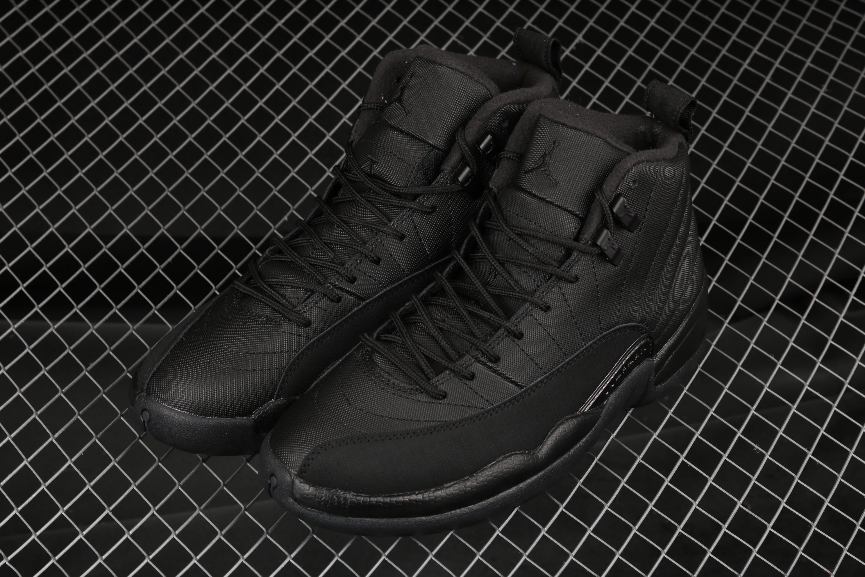 Air Jordan 12 AJ12 Retro - Winter Black