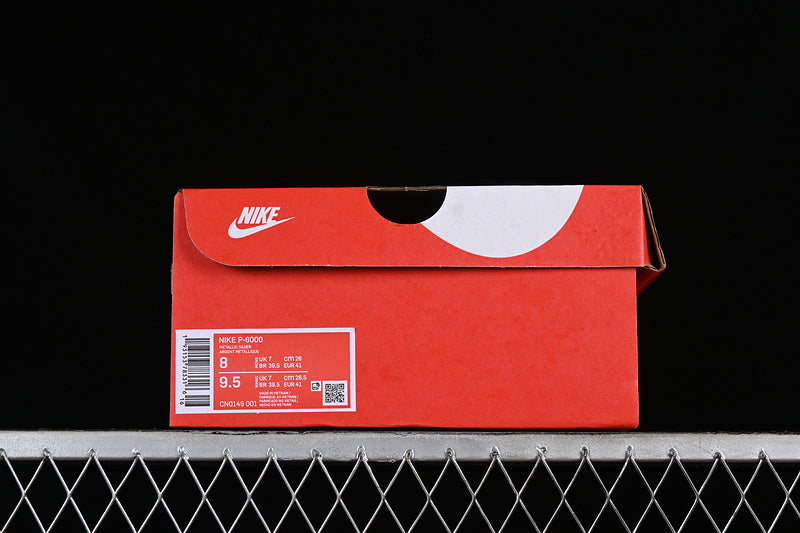 NikeUnisex P-6000 -  Metallic Silver