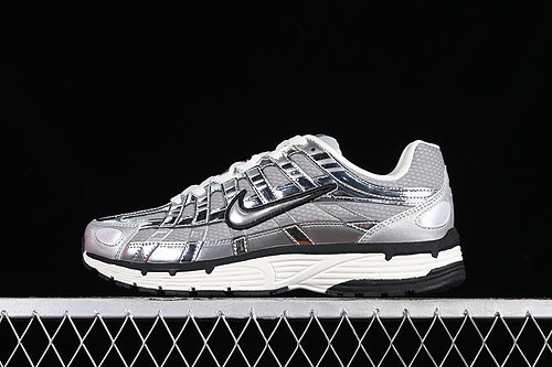 NikeUnisex P-6000 -  Metallic Silver