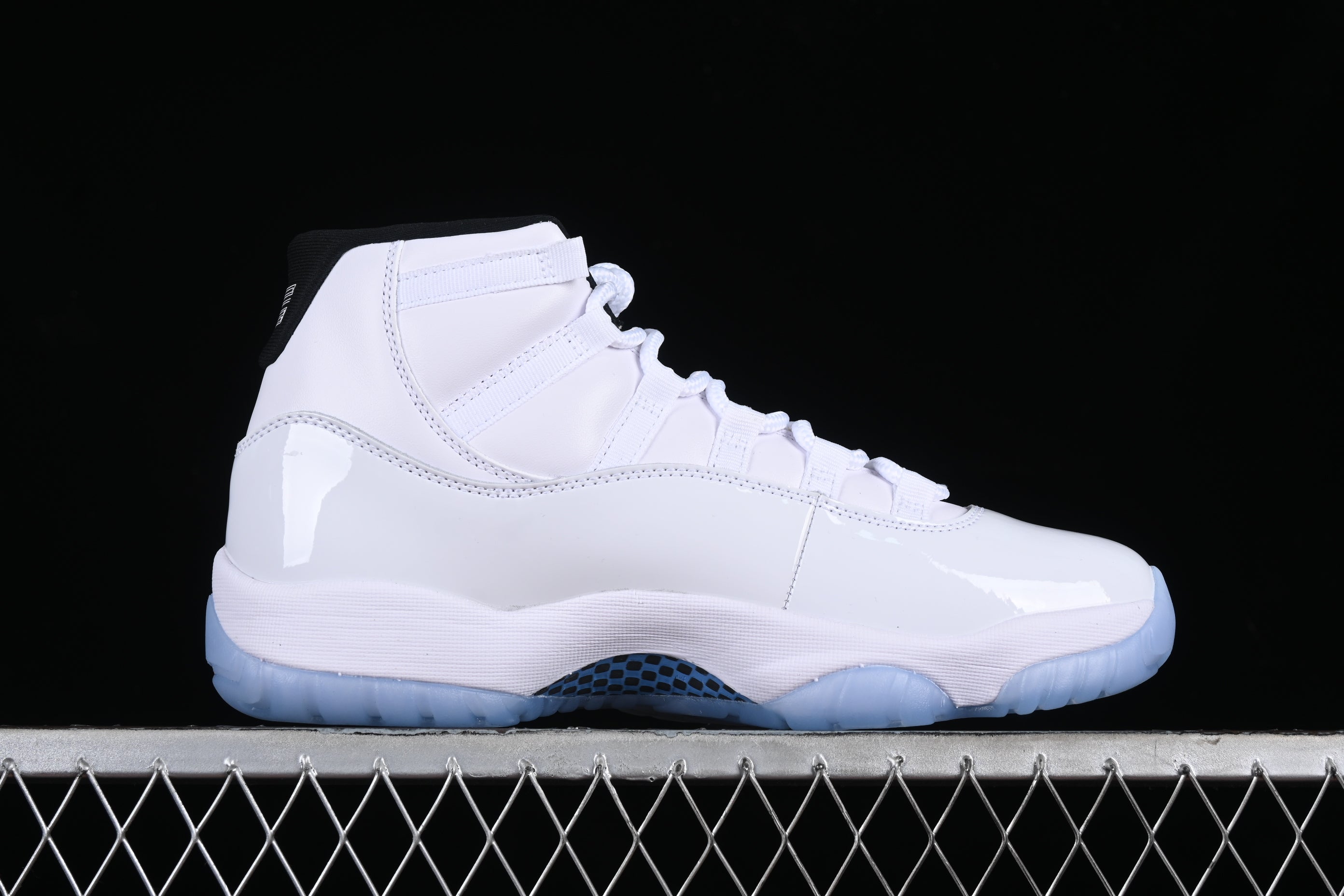Air Jordan 11 AJ11 Retro - Legend Blue
