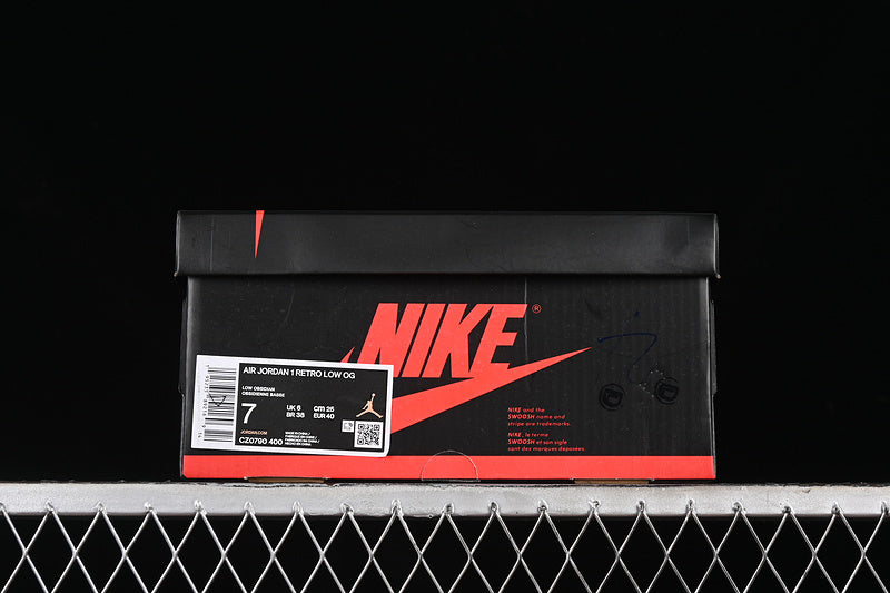 Air Jordan 1 AJ1 Low OG - Obsidian UNC