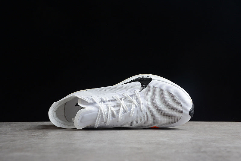 NikeUnisex ZoomX Vaporfly Next% 2 - White Black