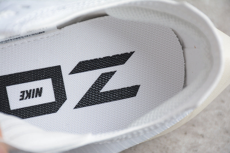 NikeUnisex ZoomX Vaporfly Next% 2 - White Black