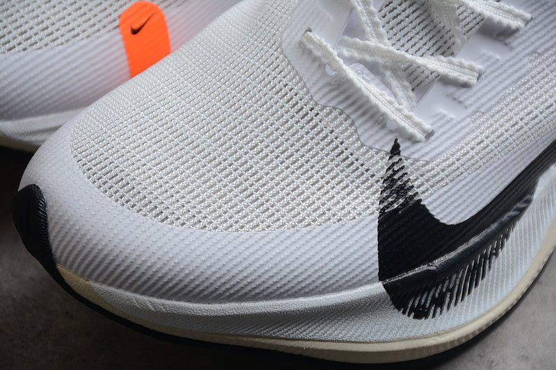 NikeUnisex ZoomX Vaporfly Next% 2 - White Black