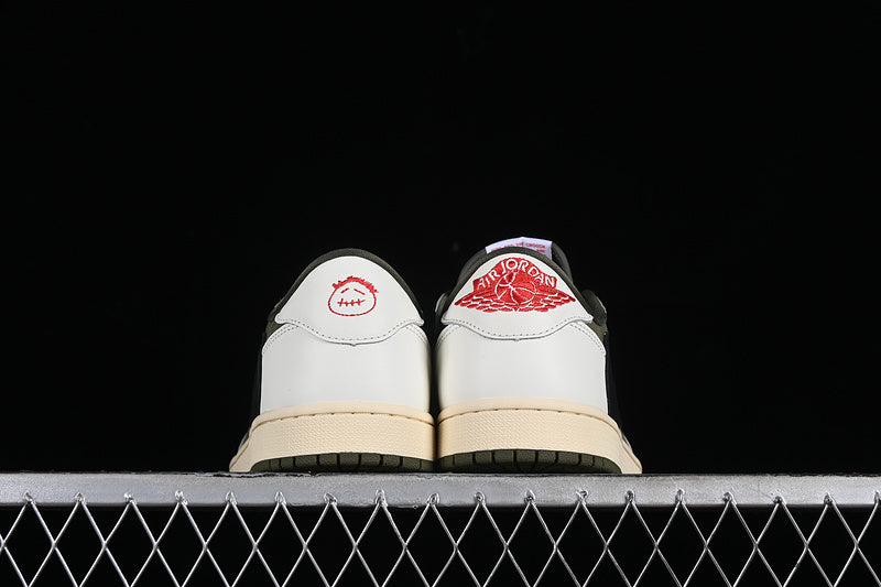 Travis Scott x Air Jordan 1 AJ1 Low  - Medium Olive