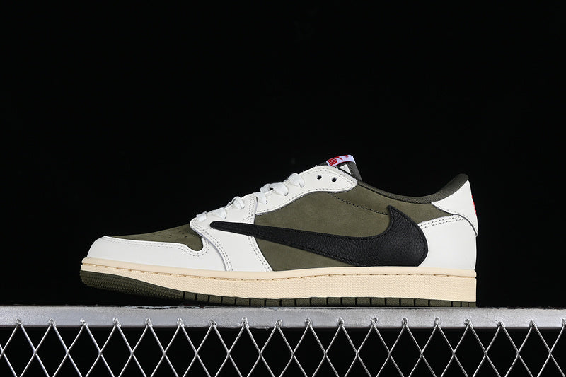 Travis Scott x Air Jordan 1 AJ1 Low  - Medium Olive