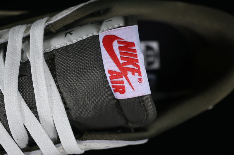 Travis Scott x Air Jordan 1 AJ1 Low  - Medium Olive