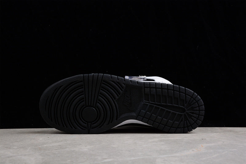NikeUnisex SB Dunk High - Supreme Black