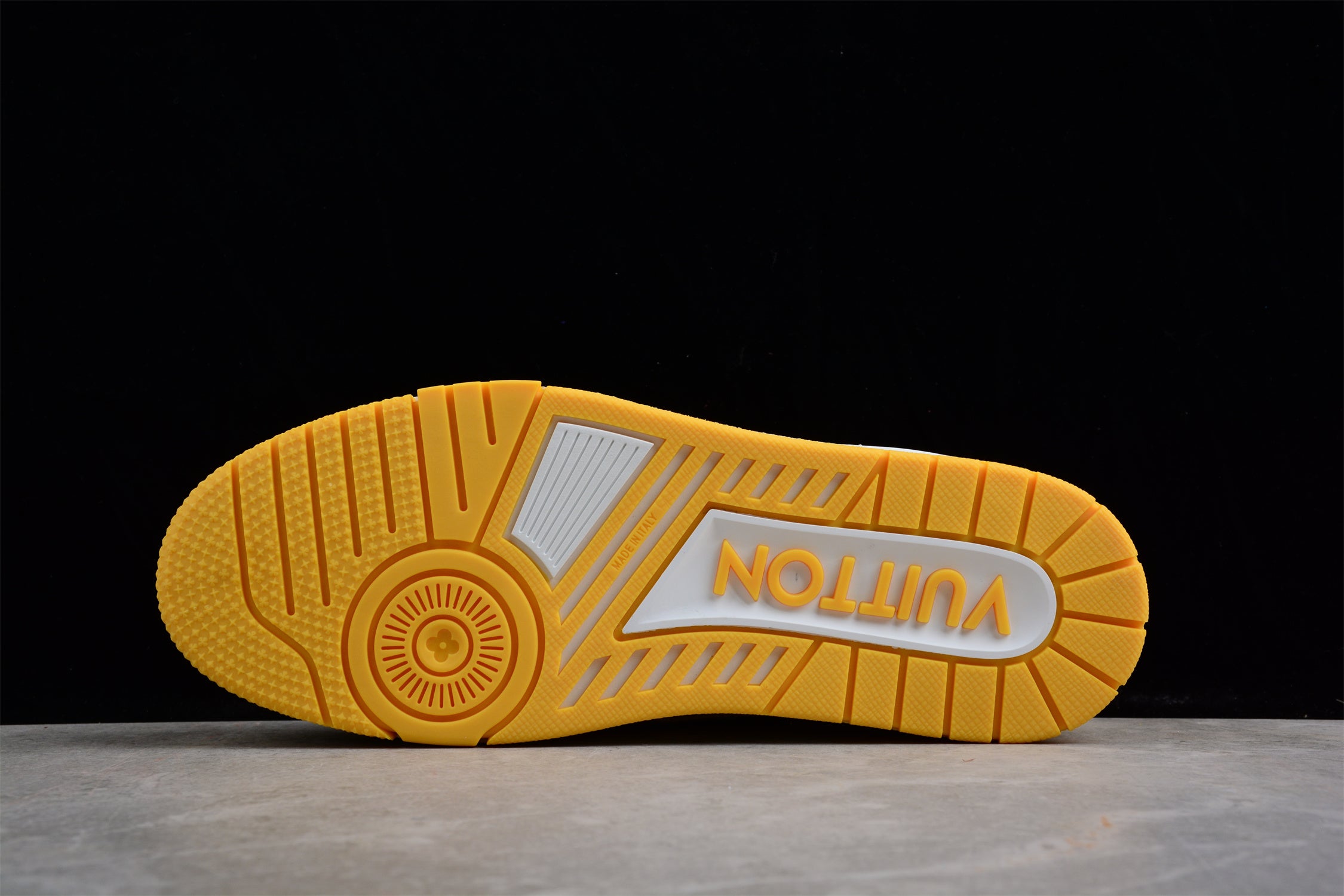 LouisVuitton Trainer - Yellow