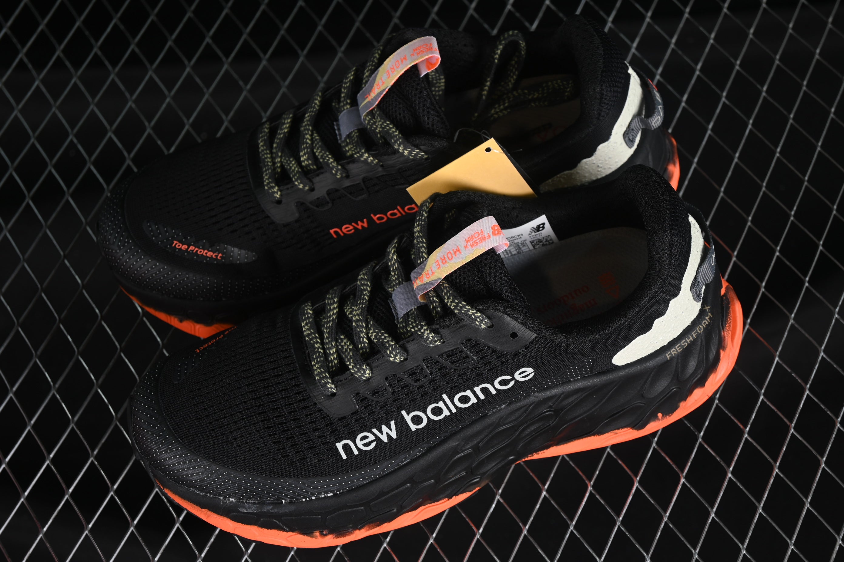 New Balance Fresh Foam x More Trail - Trail Black