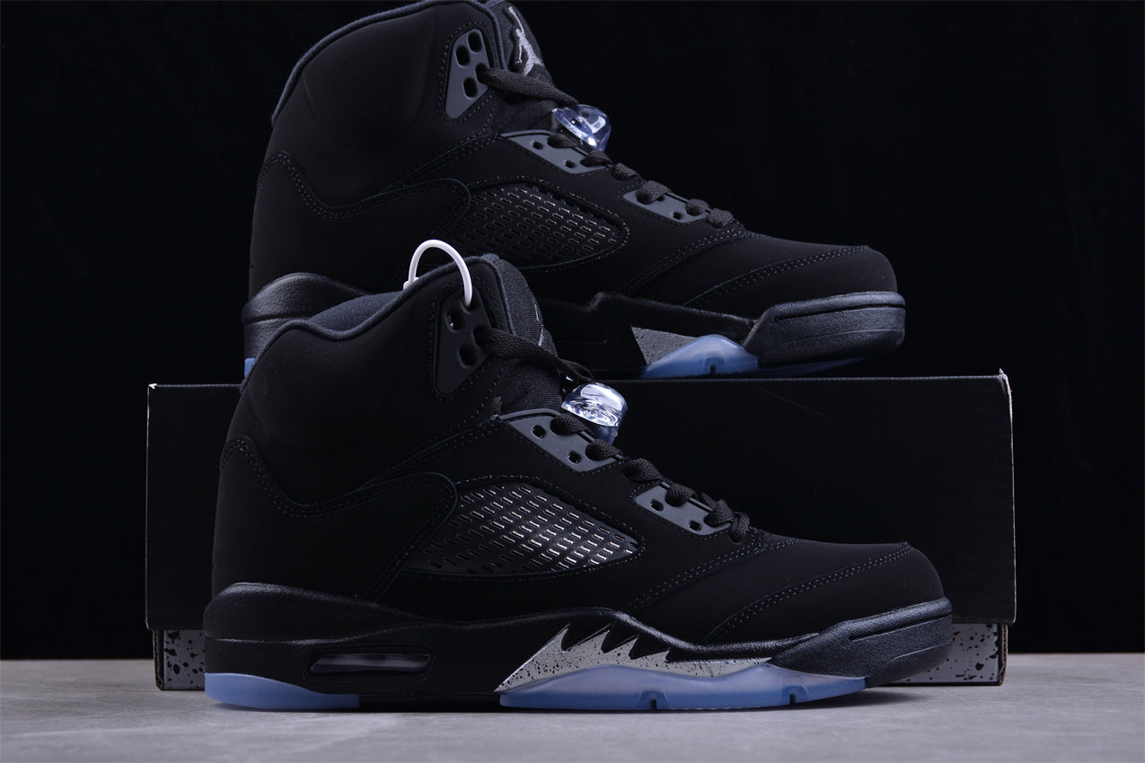 Jordan v black best sale