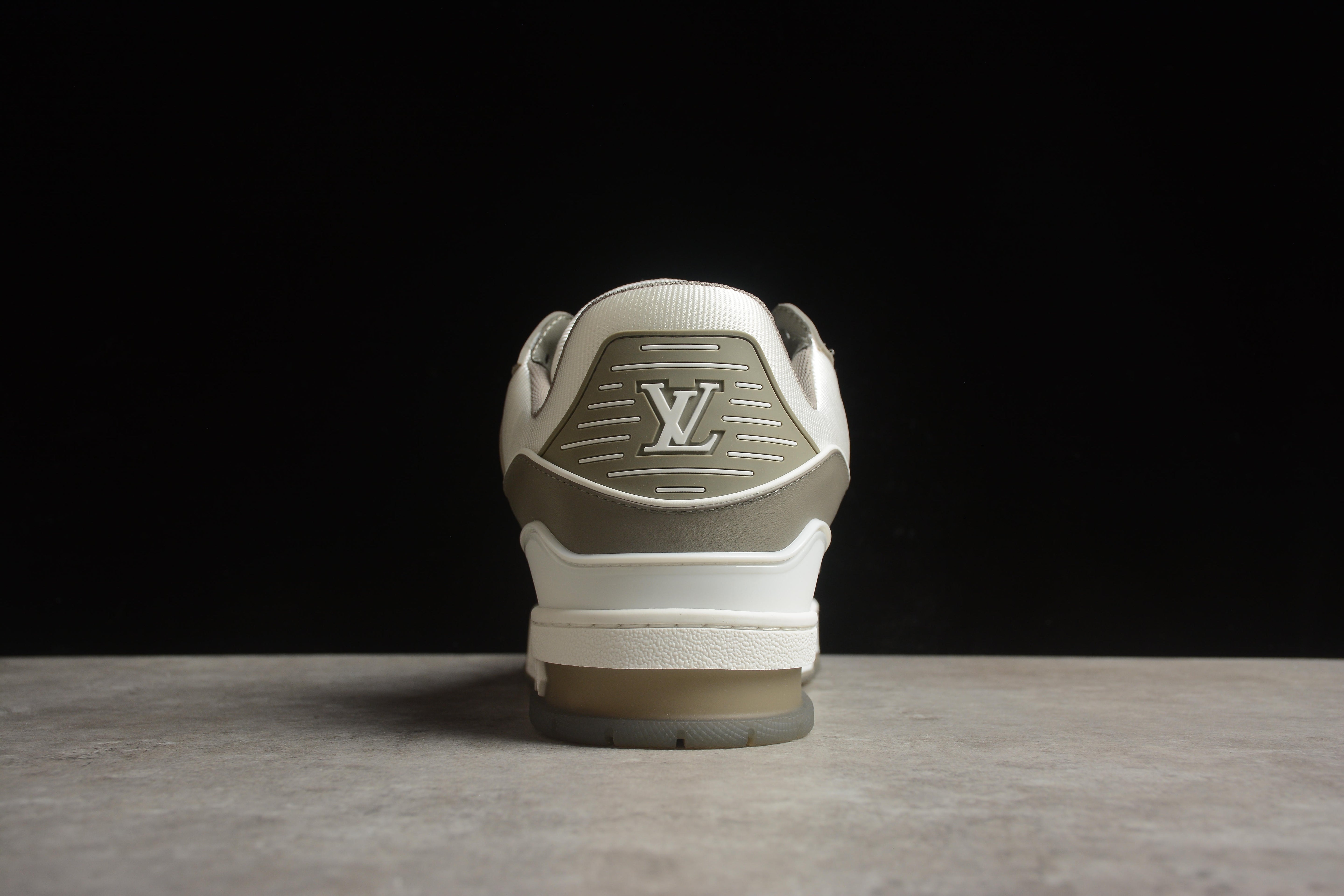 LouisVuitton Trainer - Grey