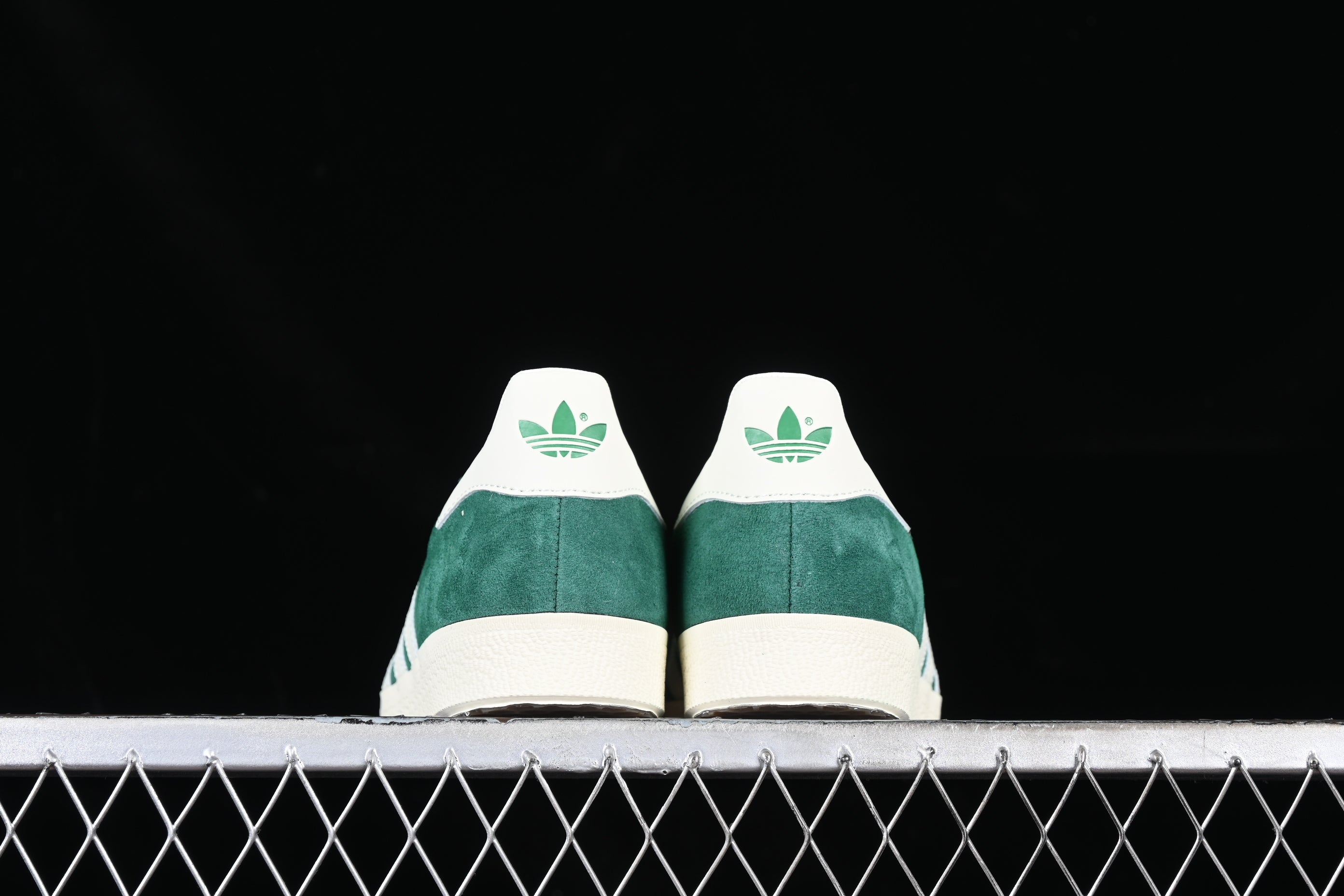 adidasMens Gazelle - Green