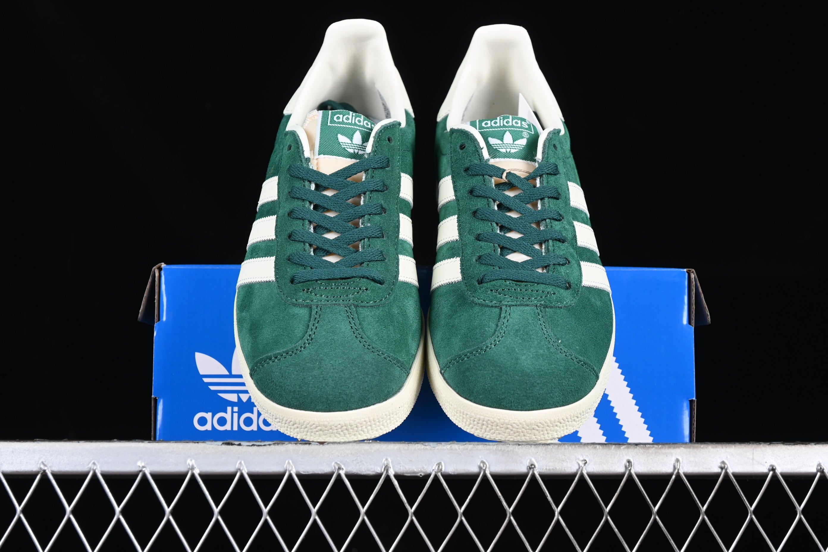 adidasMens Gazelle - Green