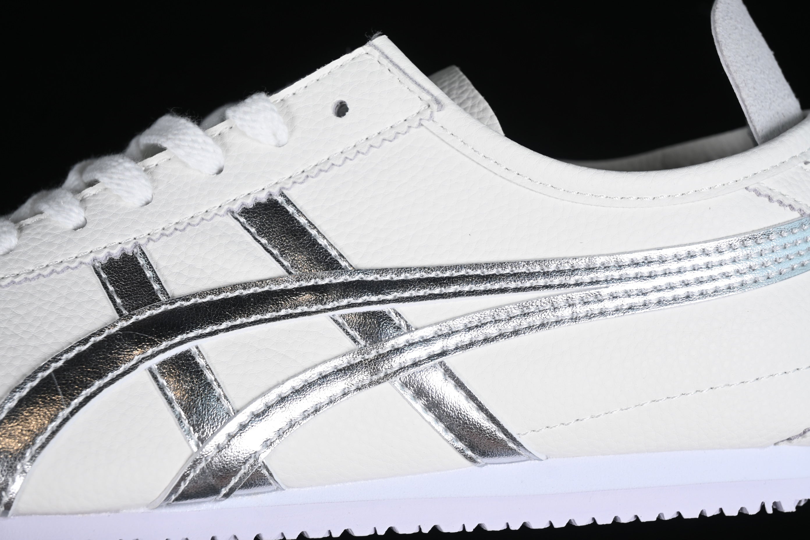 66 White Silver Onitsuka Tiger Womens Silver Onitsuka Mexico 66