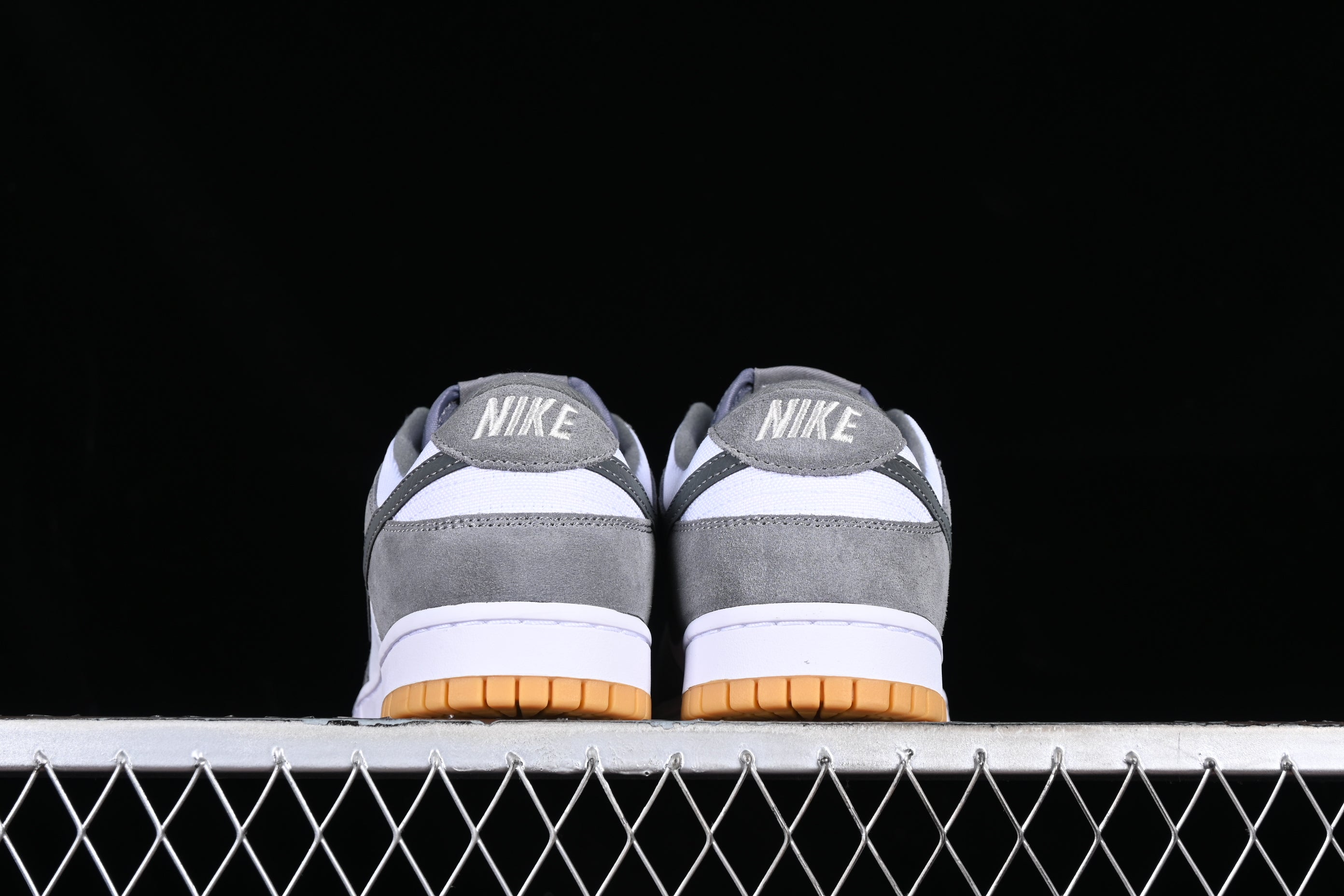 NikeSB Dunk - Grey Gum