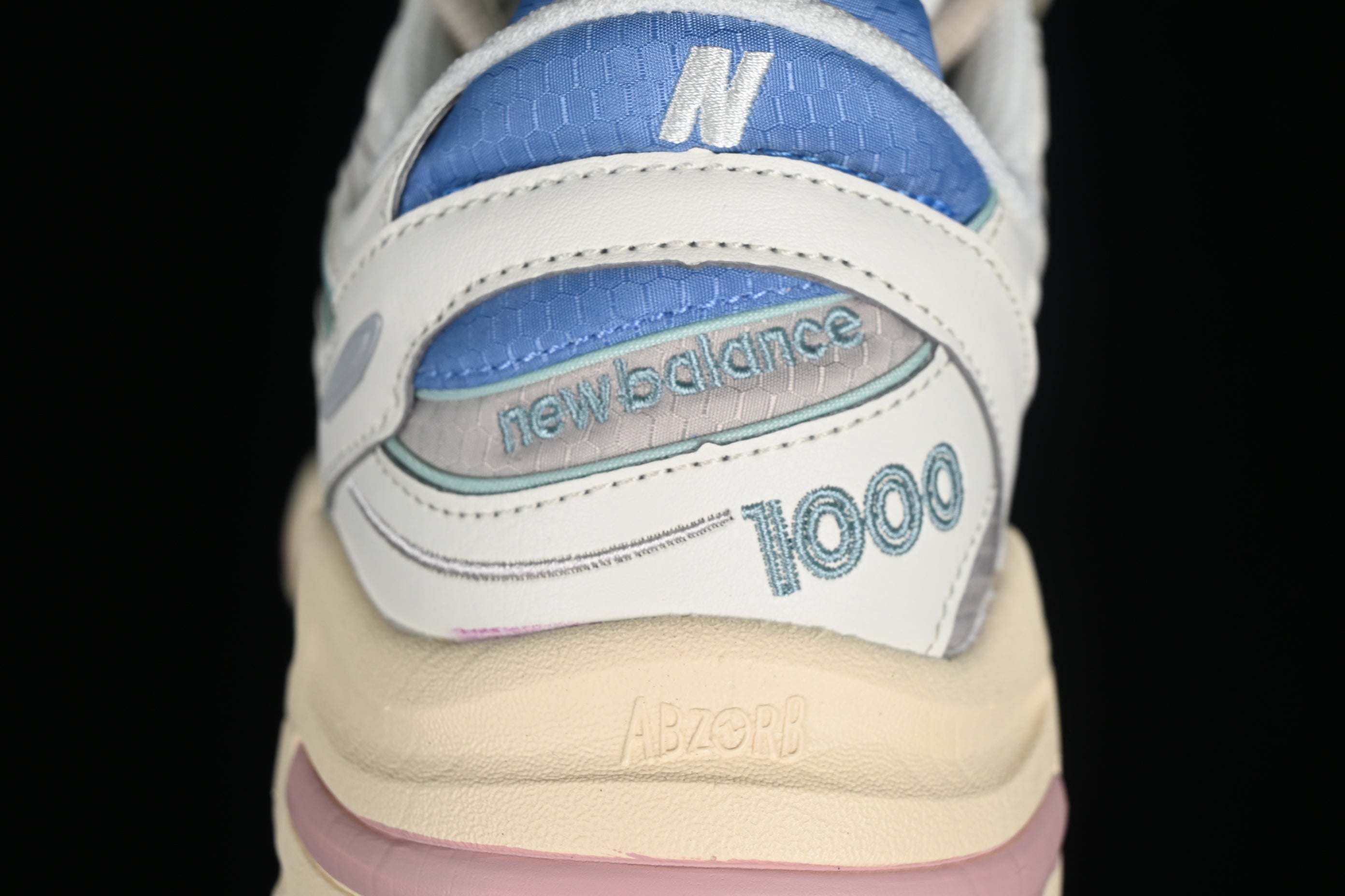 New Balance 1000 Angora - MoonRock