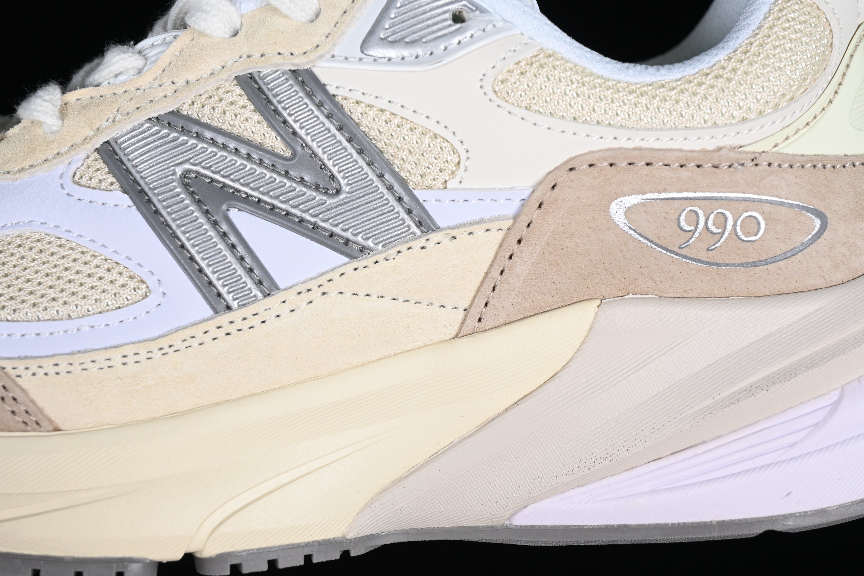 New Balance 990V6 - Desert Sand