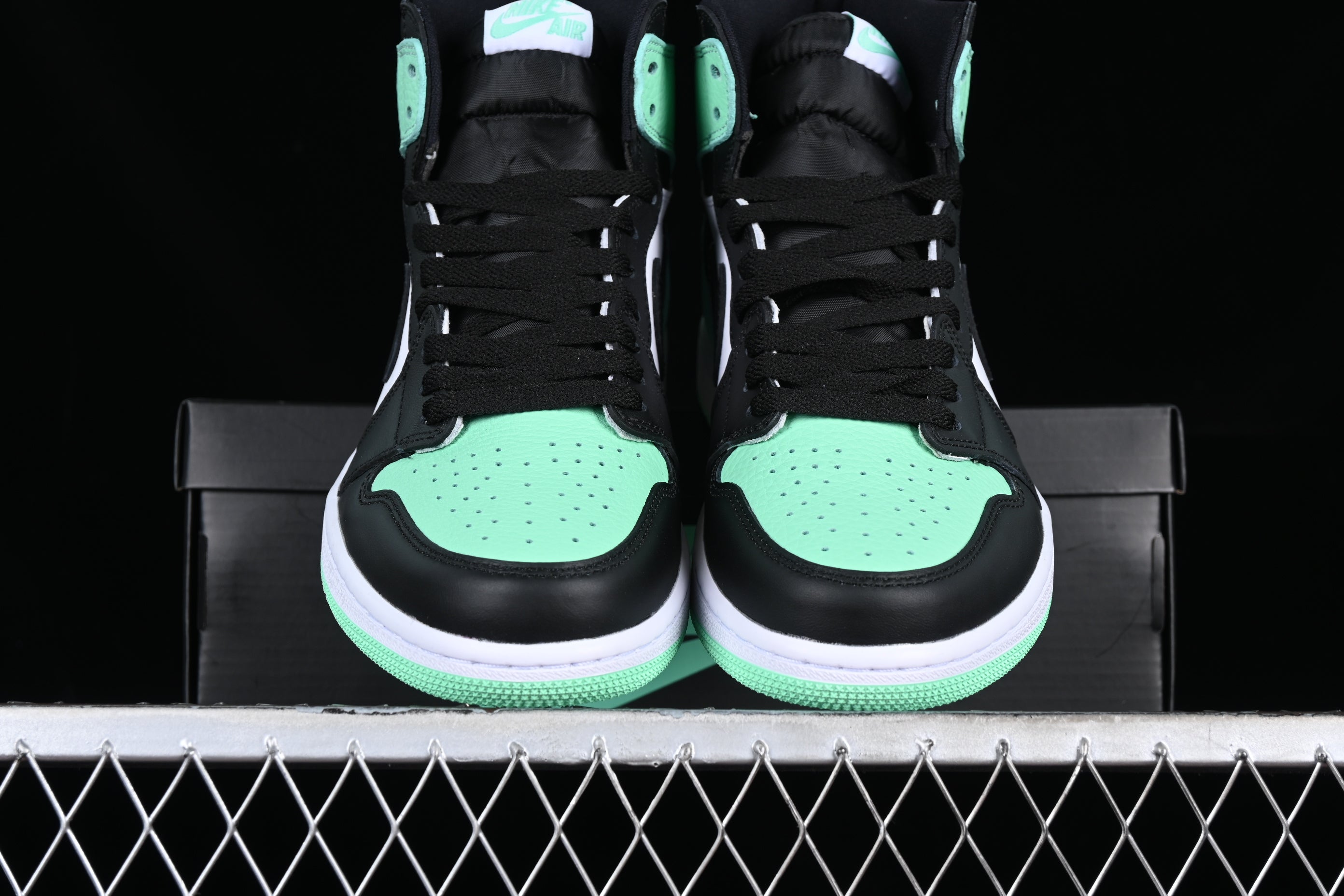 Air Jordan 1 AJ1 High - Green Glow