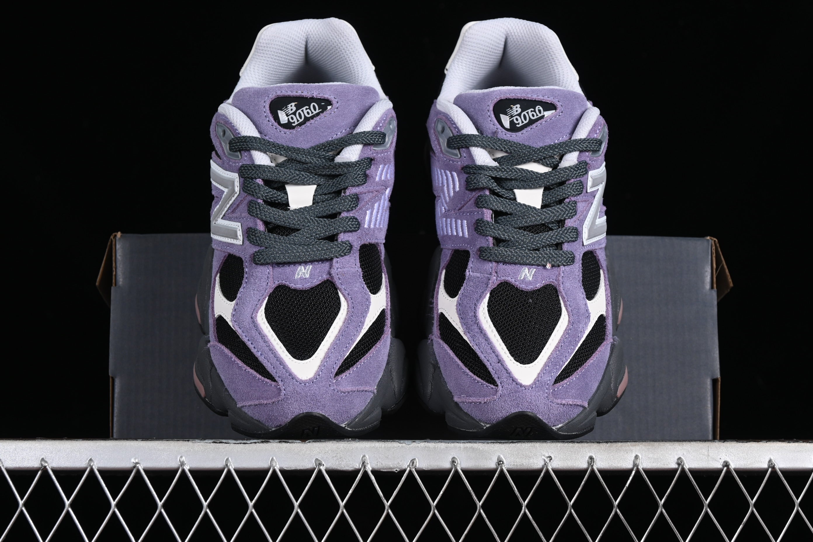 New Balance 9060 - Violet Noir