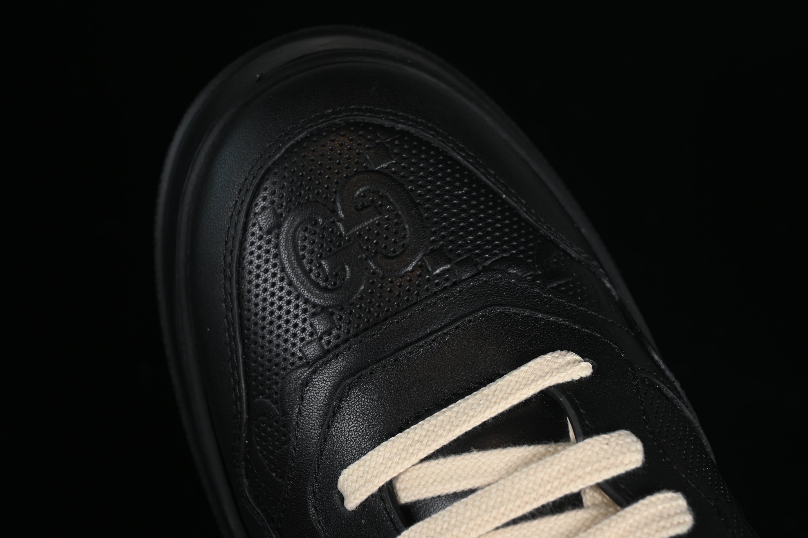 GucciMens GG Embossed - Black