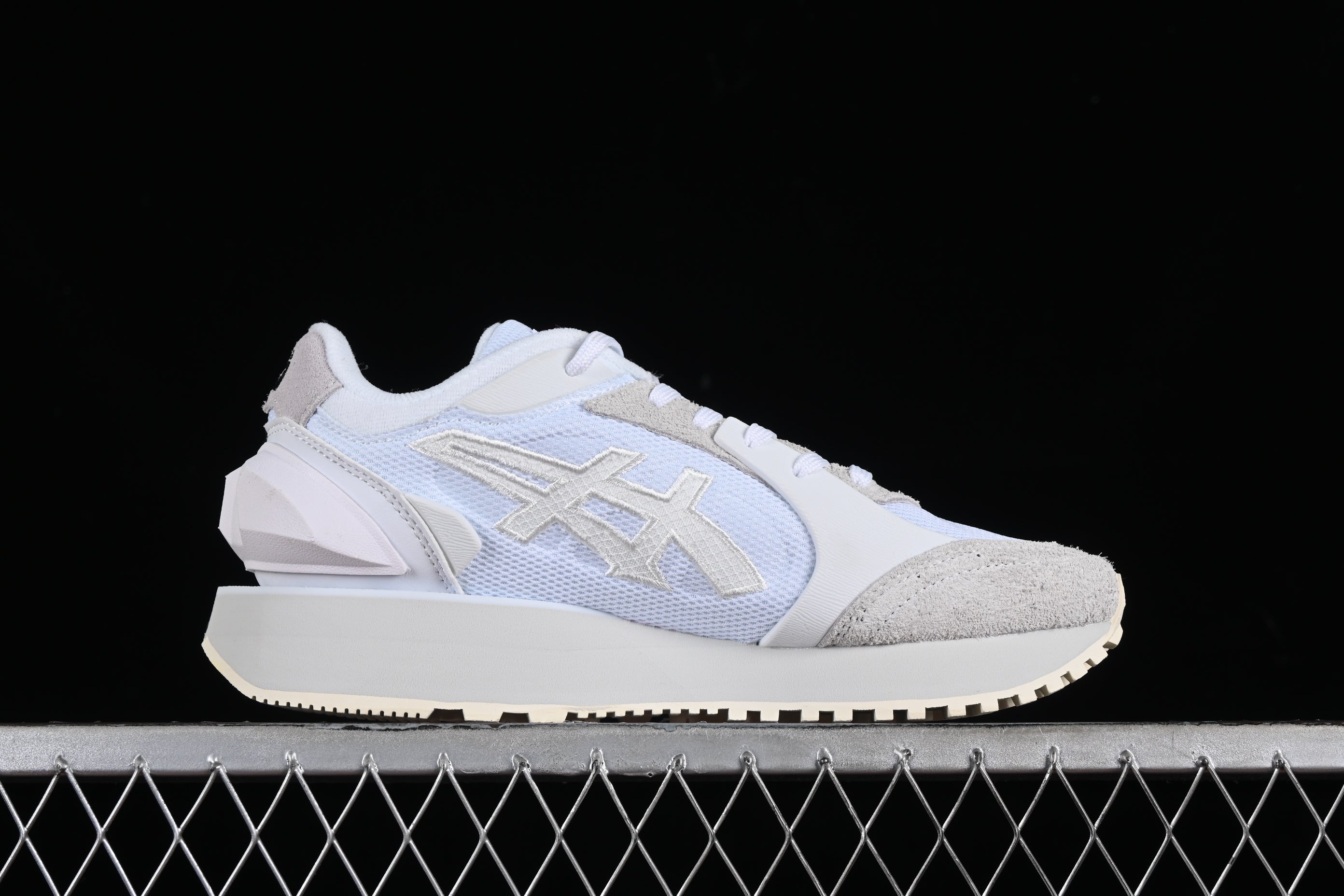 AsicsMens Onitsuka Tiger Moage Co - White