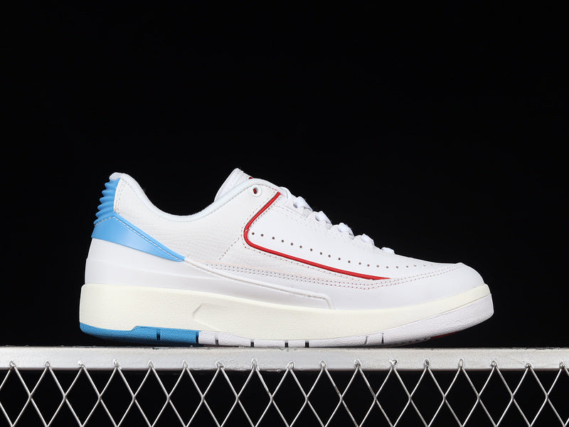 Air Jordan 2 AJ2 Retro Low - NC to Chi