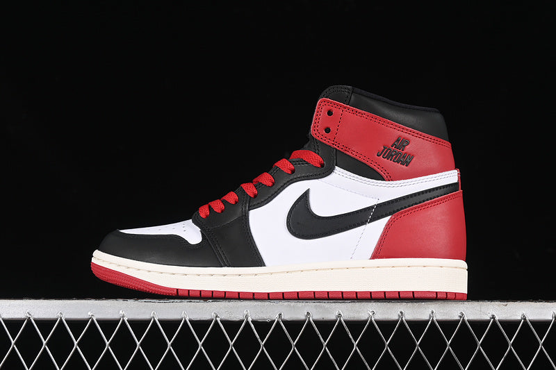Air Jordan 1 AJ1 Retro High - Black Toe Reimagined
