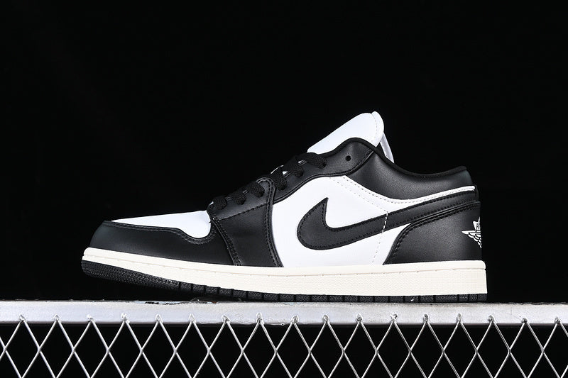 Air Jordan 1 AJ1 Low SE - Vintage Panda