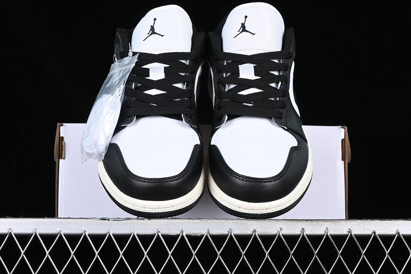 Air Jordan 1 AJ1 Low SE - Vintage Panda