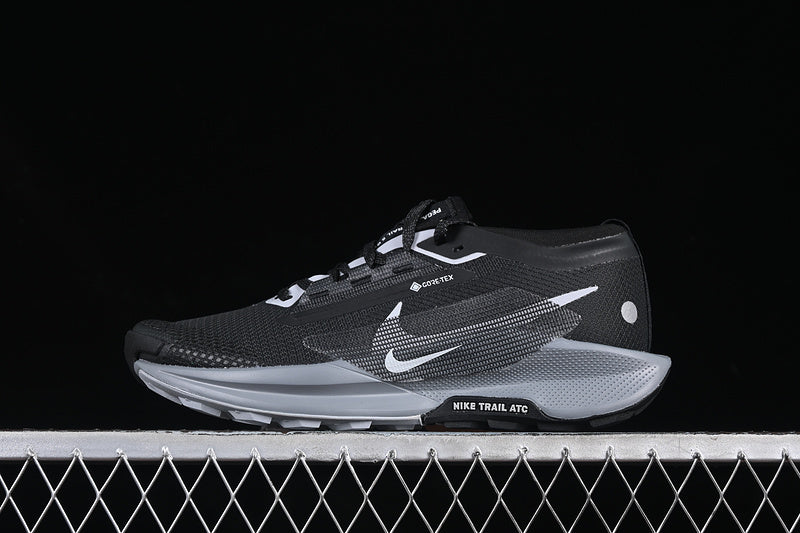 NikeUnisex Pegasus Trail 5  - Wolf Grey