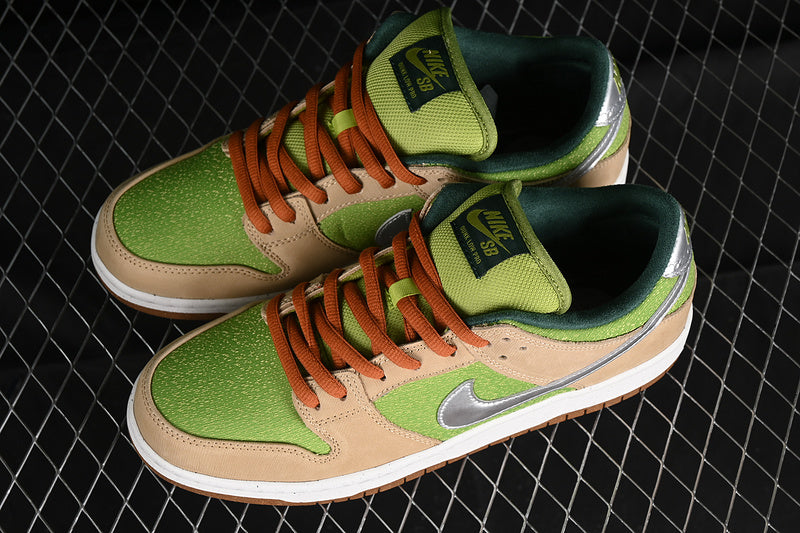 NikeUnisex SB Dunk - Escargot