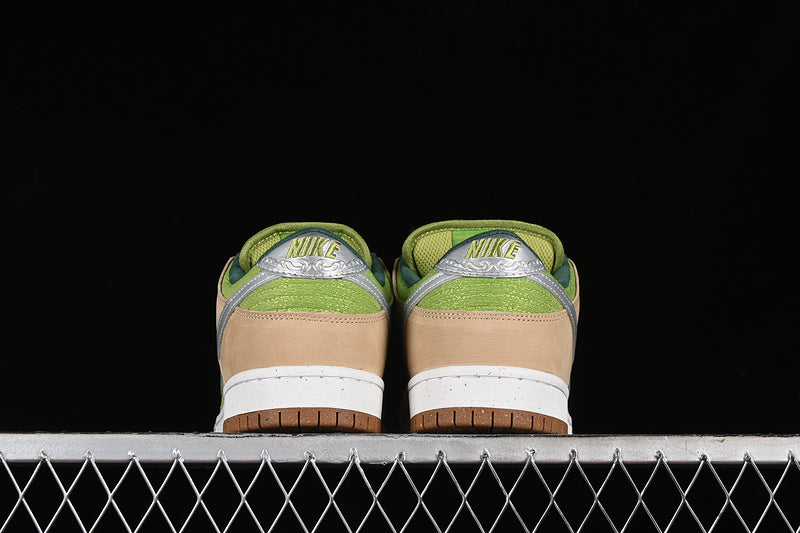 NikeUnisex SB Dunk - Escargot